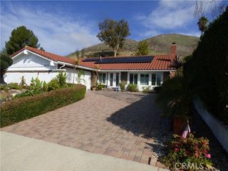 5920 Carell Ave., Agoura Hills, CA 91301