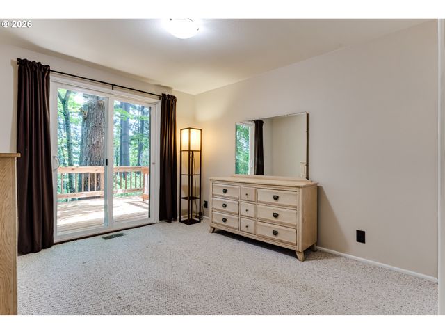 1695 CAMEO Dr, Eugene, OR 97405