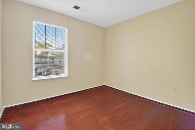 18314 HALLMARK CT, Gaithersburg, MD 20879