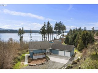 211 BASSWOOD Dr, Silver Lake, WA 98645