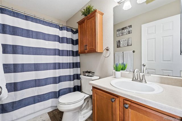 21983 E Crestline Lane, Aurora, CO 80015