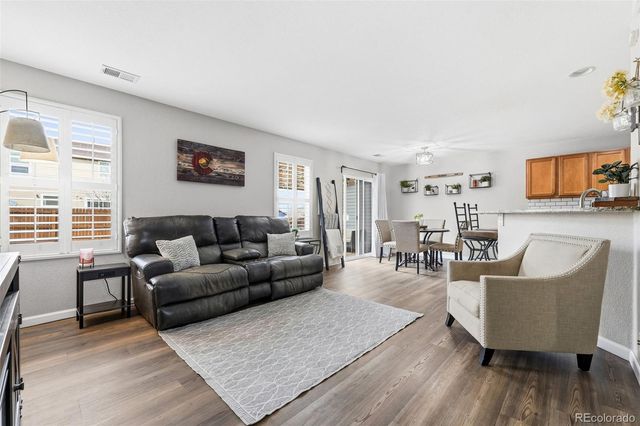 21983 E Crestline Lane, Aurora, CO 80015