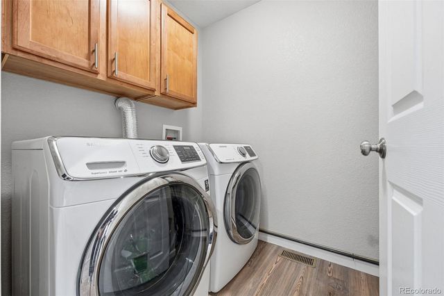 21983 E Crestline Lane, Aurora, CO 80015