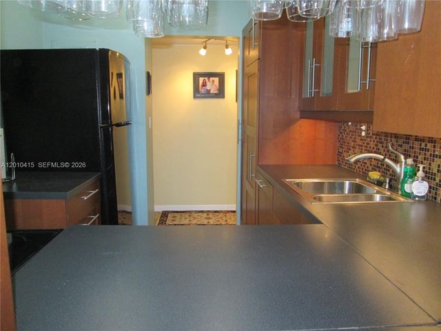 250 180th Dr 308, Sunny Isles Beach, FL 33160