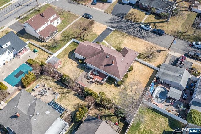 776 Walnut Street, New Milford, NJ 07646