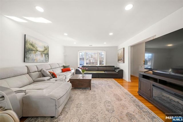 776 Walnut Street, New Milford, NJ 07646