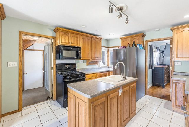 110 E Wisconsin AVENUE, Silver Lake, WI 53170