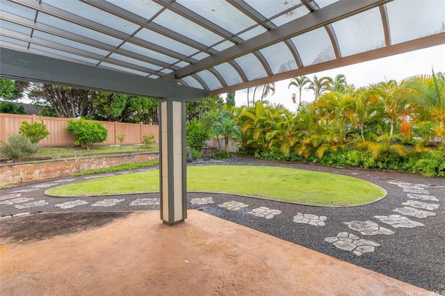 95-220 Naaualii Place, Mililani, HI 96789