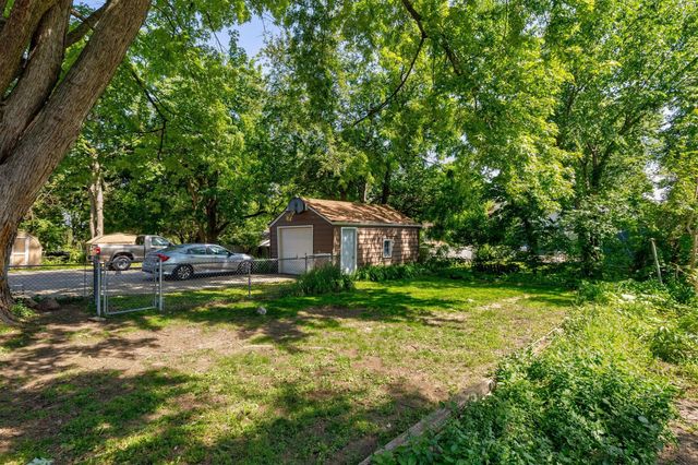 5626 University Avenue, Des Moines, IA 50311