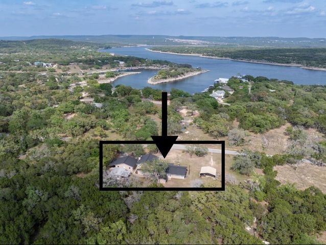 4948 Travis Oaks DR, Marble Falls, TX 78654