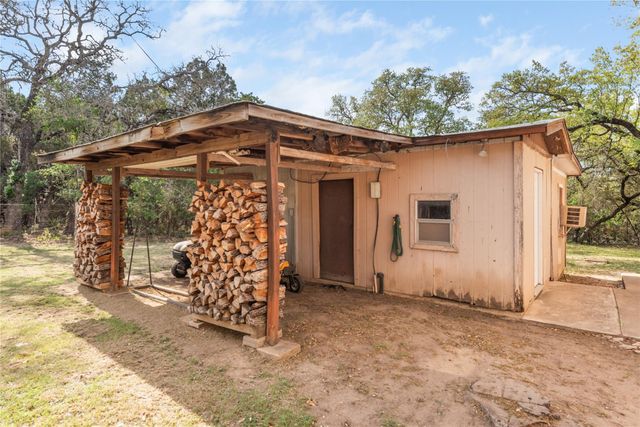 4948 Travis Oaks DR, Marble Falls, TX 78654