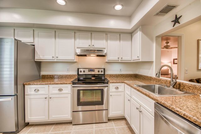 108 Wandering Trail, Jupiter, FL 33458