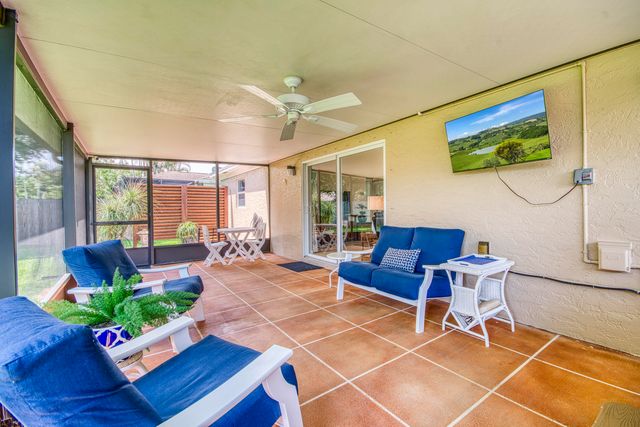108 Wandering Trail, Jupiter, FL 33458