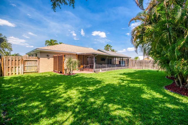 108 Wandering Trail, Jupiter, FL 33458