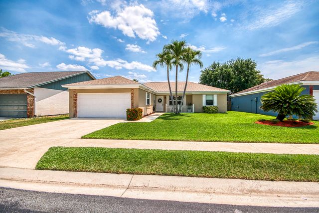 108 Wandering Trail, Jupiter, FL 33458