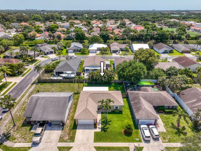 108 Wandering Trail, Jupiter, FL 33458