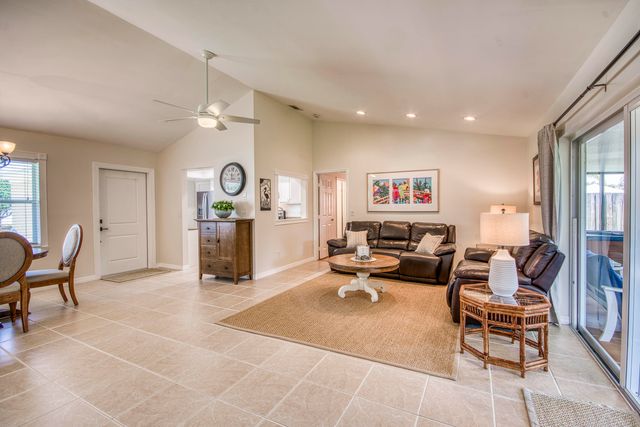 108 Wandering Trail, Jupiter, FL 33458