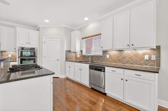 217 Verde Meadow Dr, Franklin, TN 37067