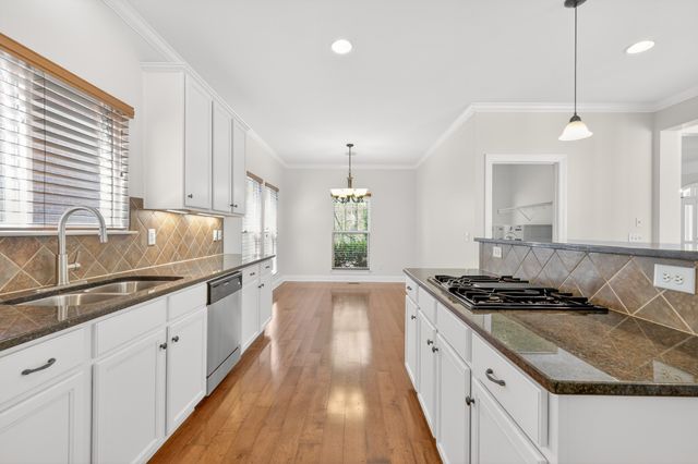 217 Verde Meadow Dr, Franklin, TN 37067