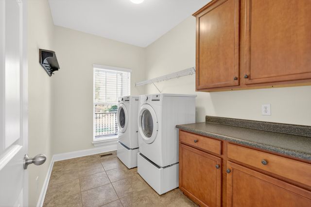 217 Verde Meadow Dr, Franklin, TN 37067