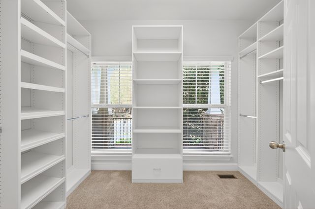 217 Verde Meadow Dr, Franklin, TN 37067