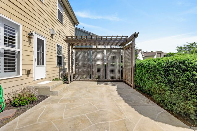 217 Verde Meadow Dr, Franklin, TN 37067