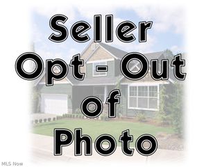 876 Middlebury Road, Kent, OH 44240