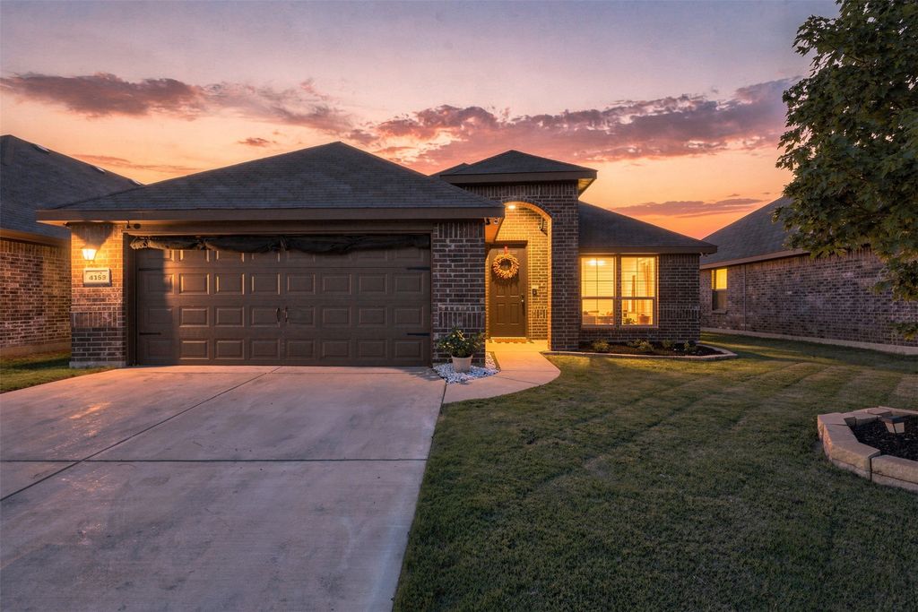 4153 Mountain Meadow Road, Fort Worth, TX 76036 — photo 2