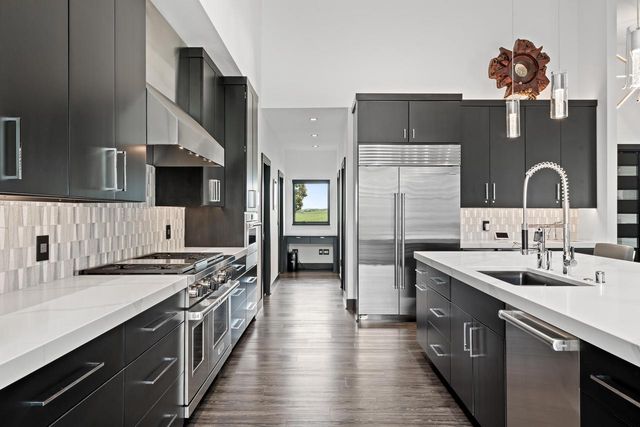 W3830 Scotch Bush ROAD, Elkhorn, WI 53121