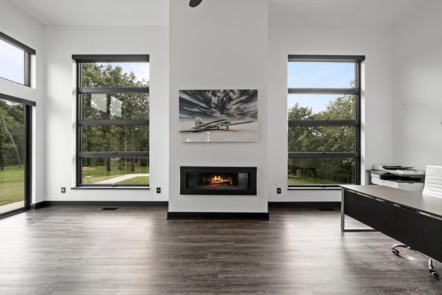 W3830 Scotch Bush ROAD, Elkhorn, WI 53121