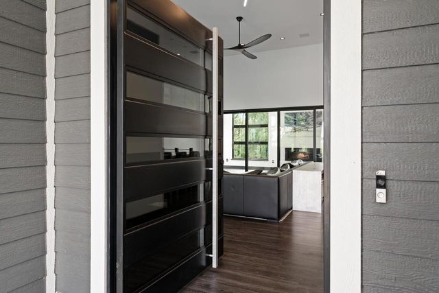 W3830 Scotch Bush ROAD, Elkhorn, WI 53121