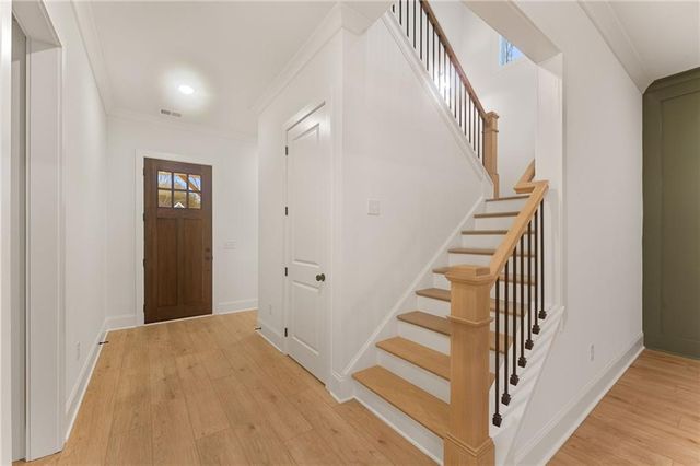 200 Knollwood Bend, Canton, GA 30015