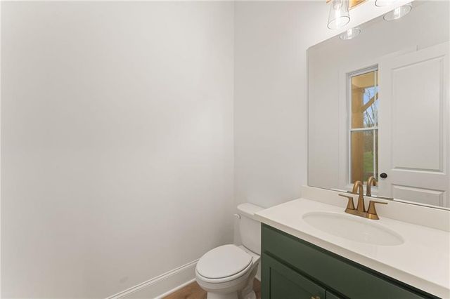 200 Knollwood Bend, Canton, GA 30015