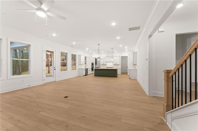 200 Knollwood Bend, Canton, GA 30015