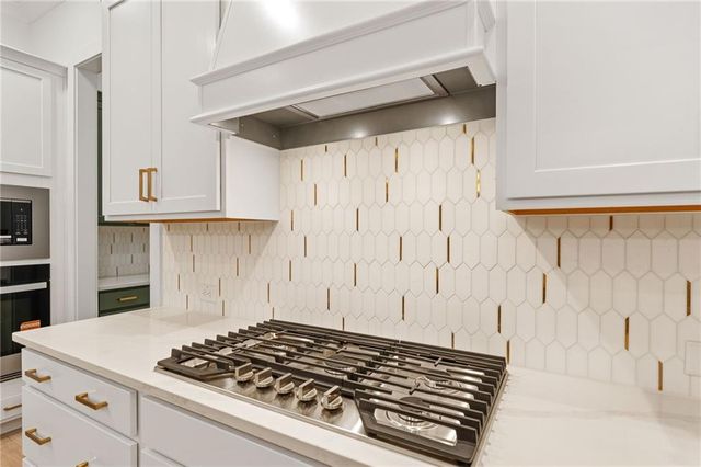 200 Knollwood Bend, Canton, GA 30015
