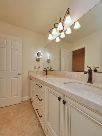 9736 Snowberry Way, Orangevale, CA 95662