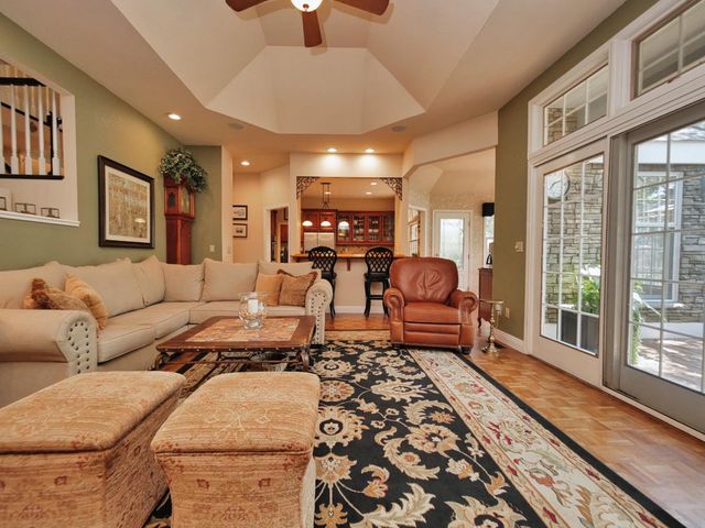 9736 Snowberry Way, Orangevale, CA 95662