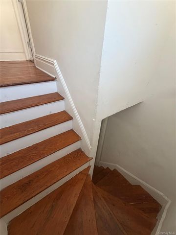 425 S Columbus Avenue, Mount Vernon, NY 10553