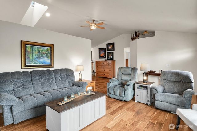 7425 3rd Drive W, Everett, WA 98203
