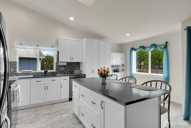 7425 3rd Drive W, Everett, WA 98203