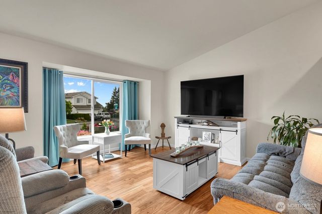 7425 3rd Drive W, Everett, WA 98203