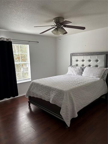 30837 TEMPLE STAND AVENUE, Wesley Chapel, FL 33543