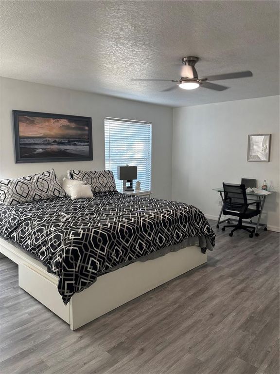 Image 12 of property listing at 30837 TEMPLE STAND AVENUE, Wesley Chapel, FL 33543