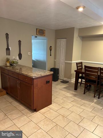 1078 FOX RUN, Reading, PA 19606
