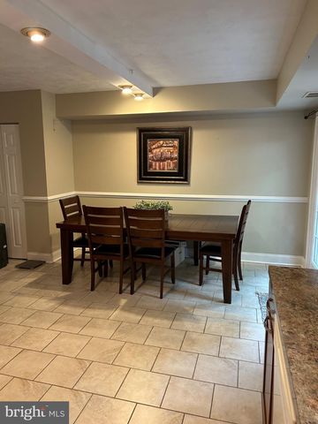 1078 FOX RUN, Reading, PA 19606