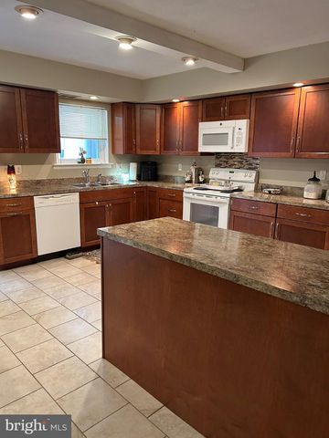 1078 FOX RUN, Reading, PA 19606