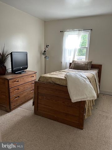 1078 FOX RUN, Reading, PA 19606