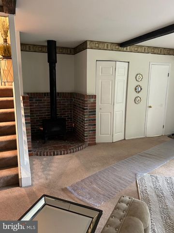 1078 FOX RUN, Reading, PA 19606