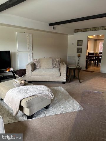 1078 FOX RUN, Reading, PA 19606