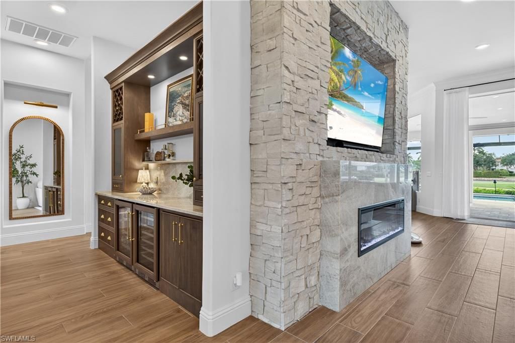 4677 LIGHTHOUSE LN, NAPLES, FL 34112 — photo 4